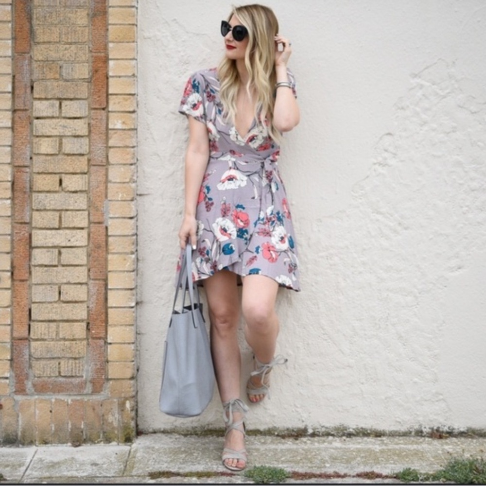ASTR The Label Short Sleeve Lilac Floral Wrap Mini Dress